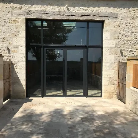 度假居 Gites Les Bruyeres *